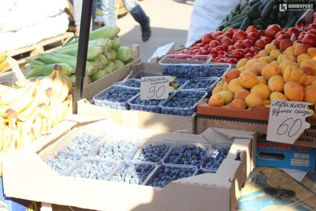 За скільки можна придбати ягоди у Луцьку 