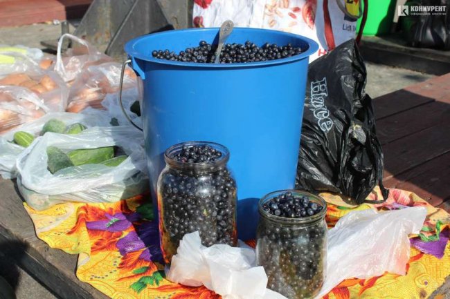 За скільки можна придбати ягоди у Луцьку 