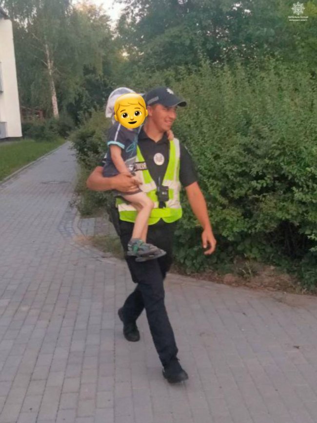 На Волині патрульні хутко розшукали зниклого 5-річного хлопчика