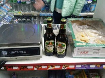 У Луцьку два магазини попалися на продажі «незаконного» алкоголю