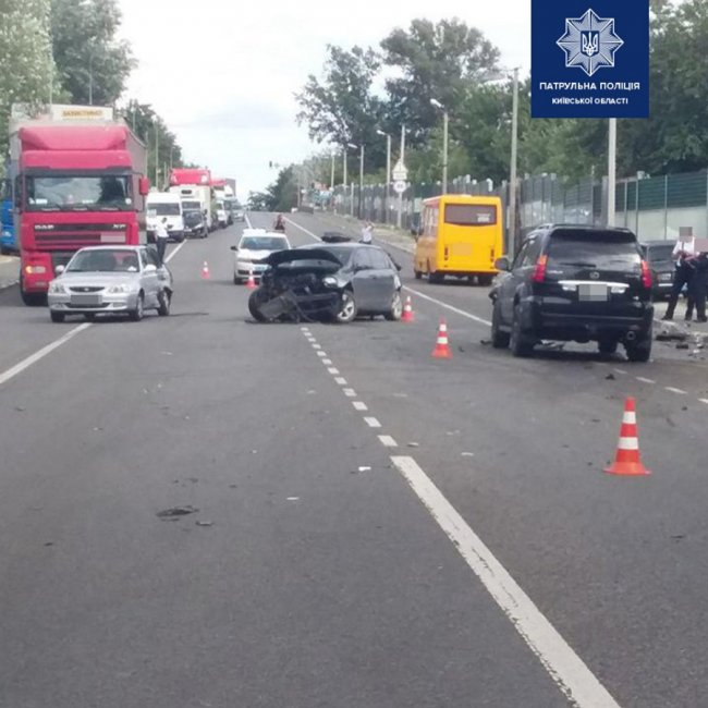 На автодорозі «Київ-Ковель» – масштабна аварія: є потерпілі.ФОТО   