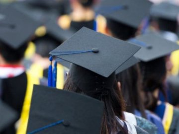 Українським студентам збільшили стипендії