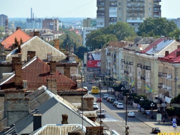 Повідомили, за скільки у Луцьку прибиратимуть вулиці