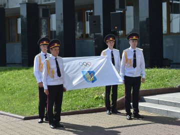 На Волині підняли прапор Національного олімпійського комітету. ФОТО