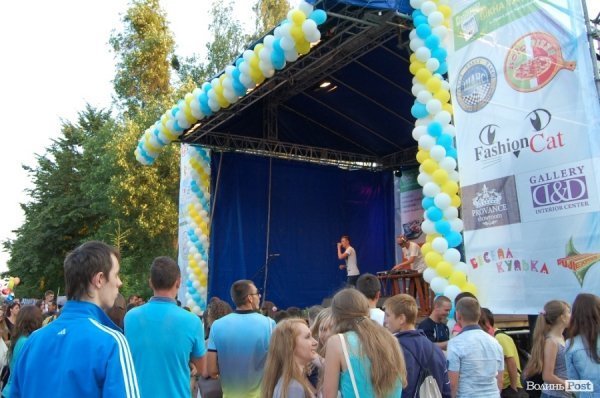 У День молоді в Луцьку був DJ-парад. ФОТО