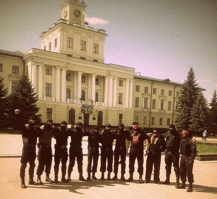 «Чорні чоловічки». ФОТО