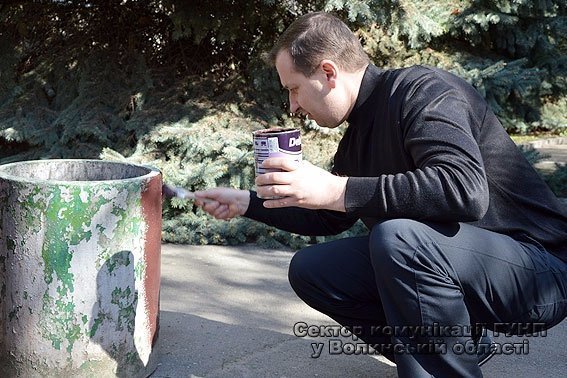 Луцькі поліцейські вийшли на толоку. ФОТО