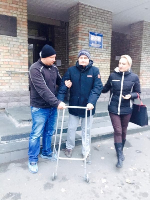 Волинський волонтер Валерій Ліщина: 44 дні після жахливої аварії