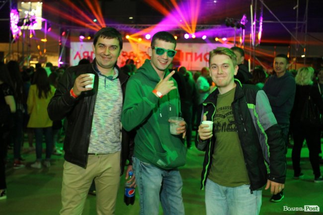 Як це було: фото грандіозного концерту «Ляпис 98» у «ПортCity»