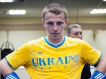 Український боксер залишив чемпіонат світу вже зі старту