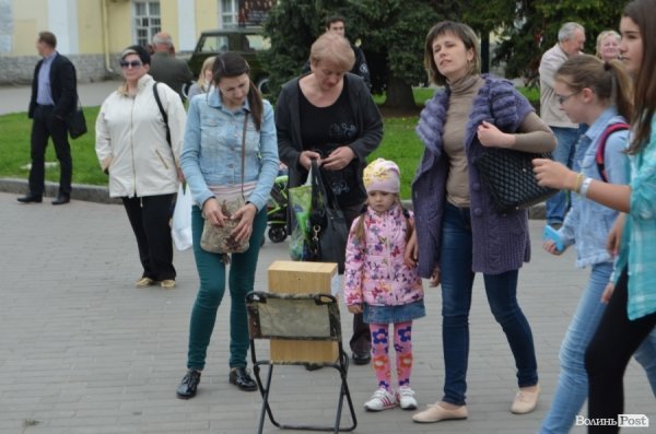 У Луцьку духовий оркестр збирав гроші на пересадку печінки волонтеру АТО. ФОТО