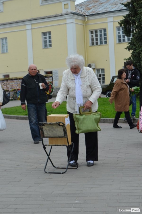 У Луцьку духовий оркестр збирав гроші на пересадку печінки волонтеру АТО. ФОТО