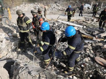 Через ракетний удар по Грозі вже – 53 загиблих, – поліція