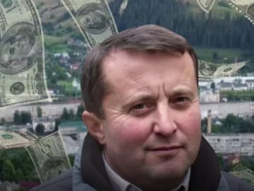 Які статки має голова Головненської громади Микола Демидюк