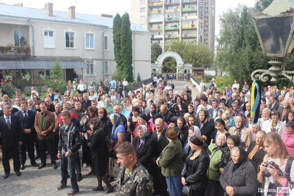  У Луцьку прощалися з загиблими айдарівцями. ФОТО