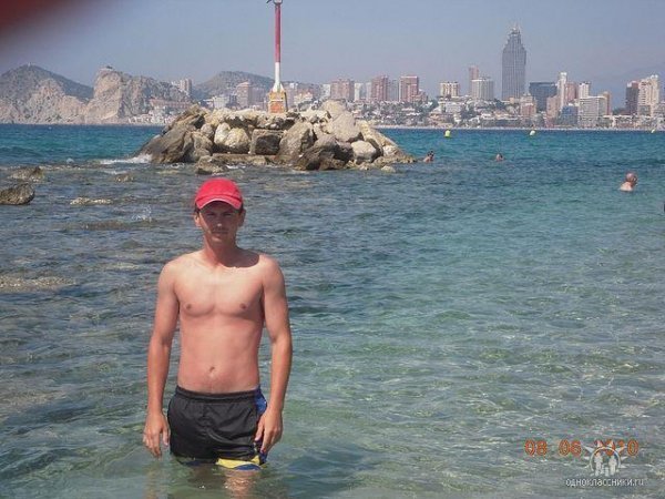 Автор - Андрій Костенко