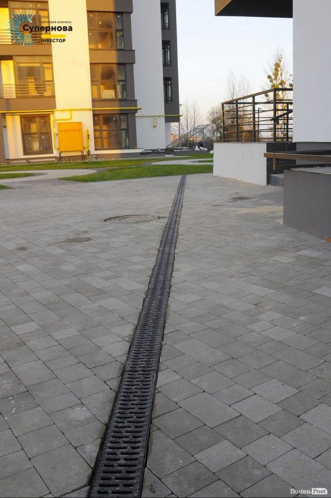 Звіт з будівництва ЖК «Супернова»: у четвертому будинку встановлюють вікна*