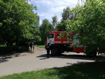 У Луцьку горів балкон багатоповерхівки. ФОТО