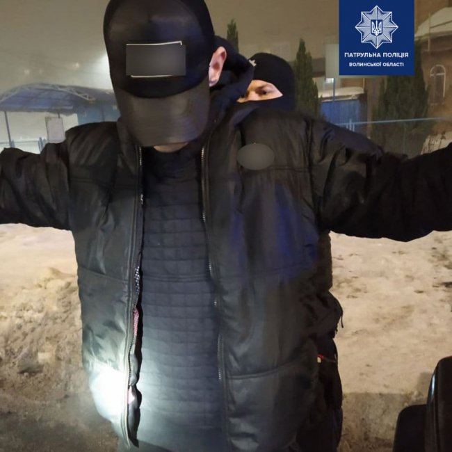 У Луцьку на 40-му кварталі затримали водія з наркотиками