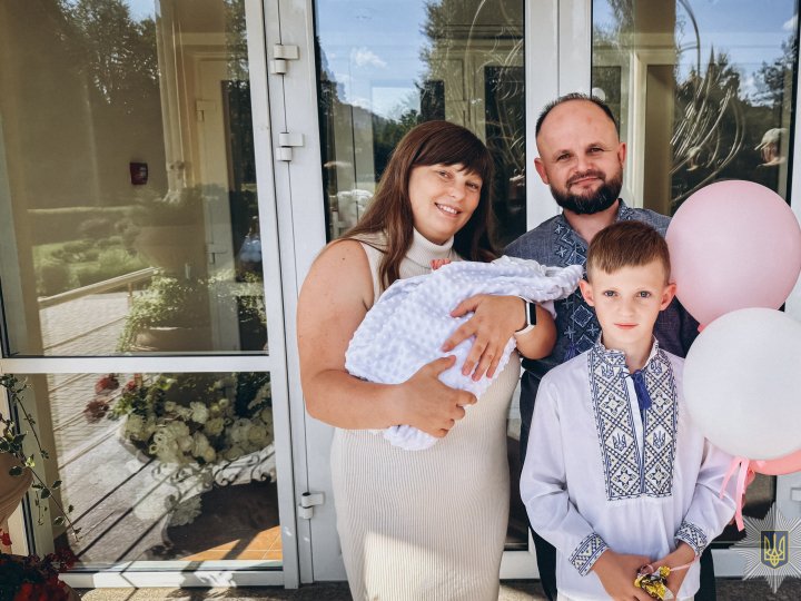 У волинського воїна народилась донечка