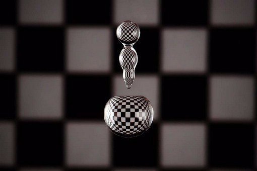 Неймовірні відображення в краплі води. ФОТО