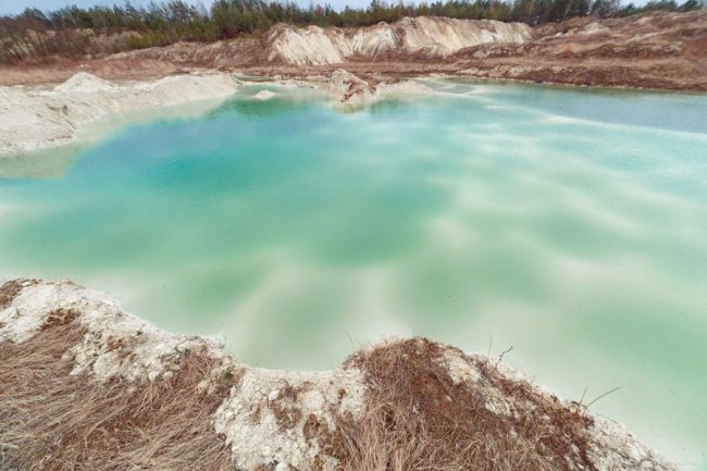 Неймовірні фото волинського озера