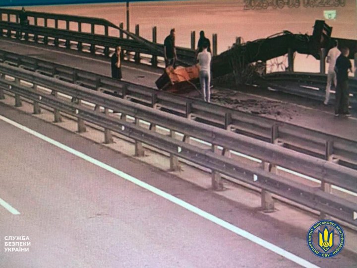 «День Малюка» триває: СБУ вразила кримський міст