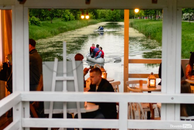 «Вечірня кава зі смаком історії»: розповіли, якими були перші ретрокари Луцька і «Rajd Wołyński» 90 років тому. ФОТО