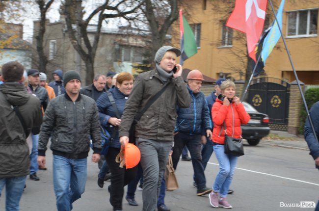 Волинські гірники та обласна адміністрація поїдуть до Києва вимагати оплату боргів