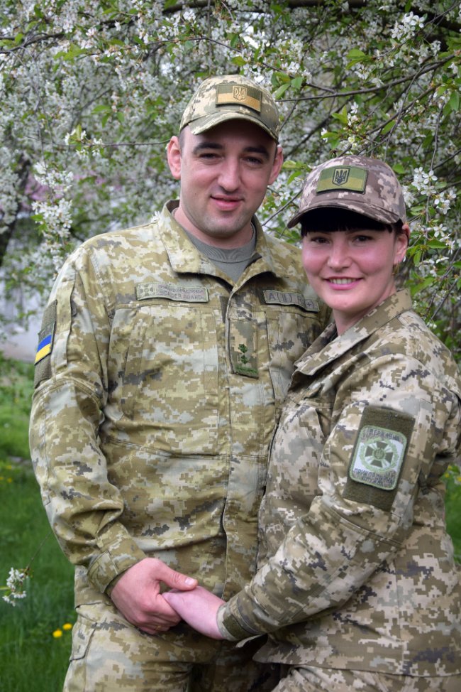 Подружжя луцьких прикордонників нерозлучне уже 12 років 