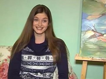 «Міс Україна-2013» вчиться на іконописця. ВІДЕО