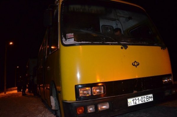 Як Автомайдан «стеріг» луцьких солдатів. ФОТО