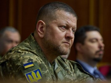 Залужний і Сирський підтримують продовження оборони Бахмута