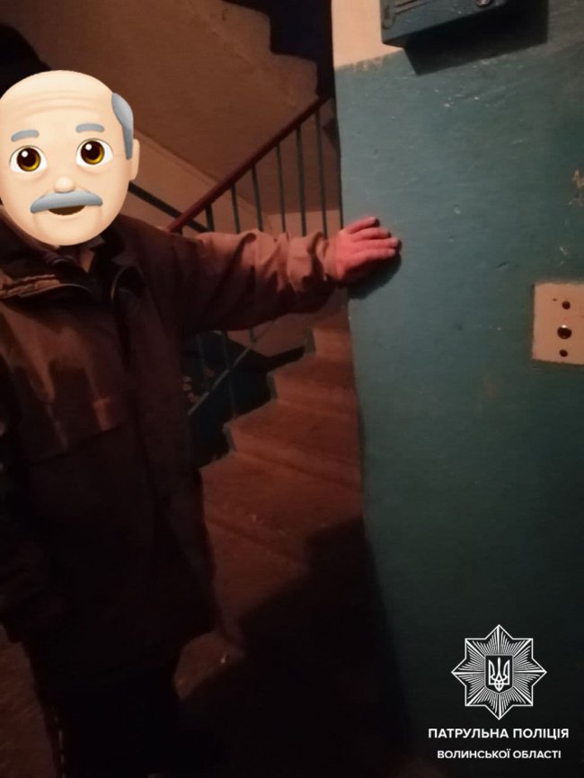 У Луцьку заблукав пенсіонер: патрульні доправили його додому. ФОТО