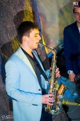 Як у луцьких клубах відгуляли 8 Березня. ФОТО