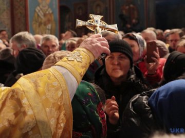 Чи закриватимуть церкви на період карантину