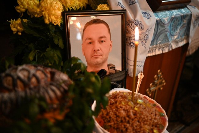 У Луцькій громаді попрощалися з двома полеглими на війні Героями