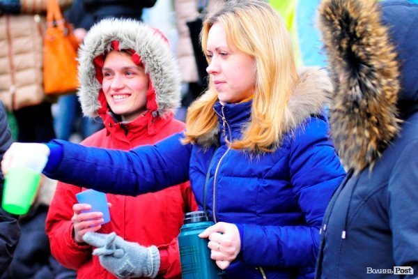 Віче на луцькому Майдані. ФОТО
