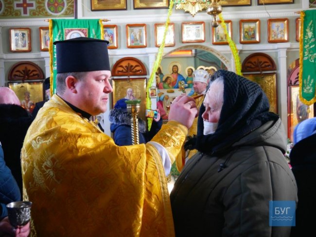 У волинській громаді, де священник привітав Путіна, провели першу літургію після переходу до ПЦУ