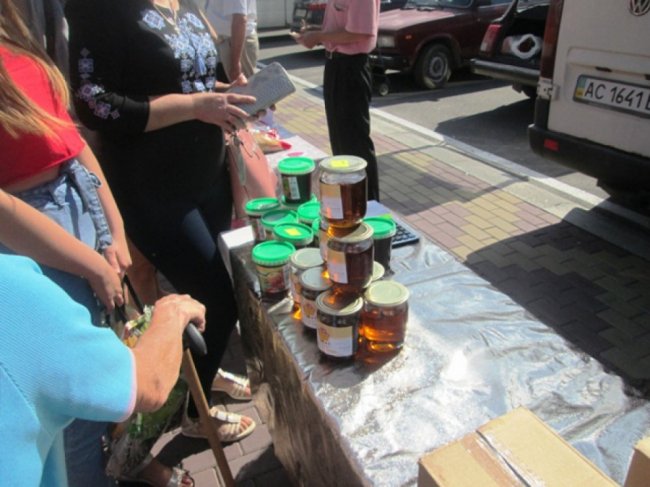 У центрі Горохова влаштували ярмарок. ФОТО