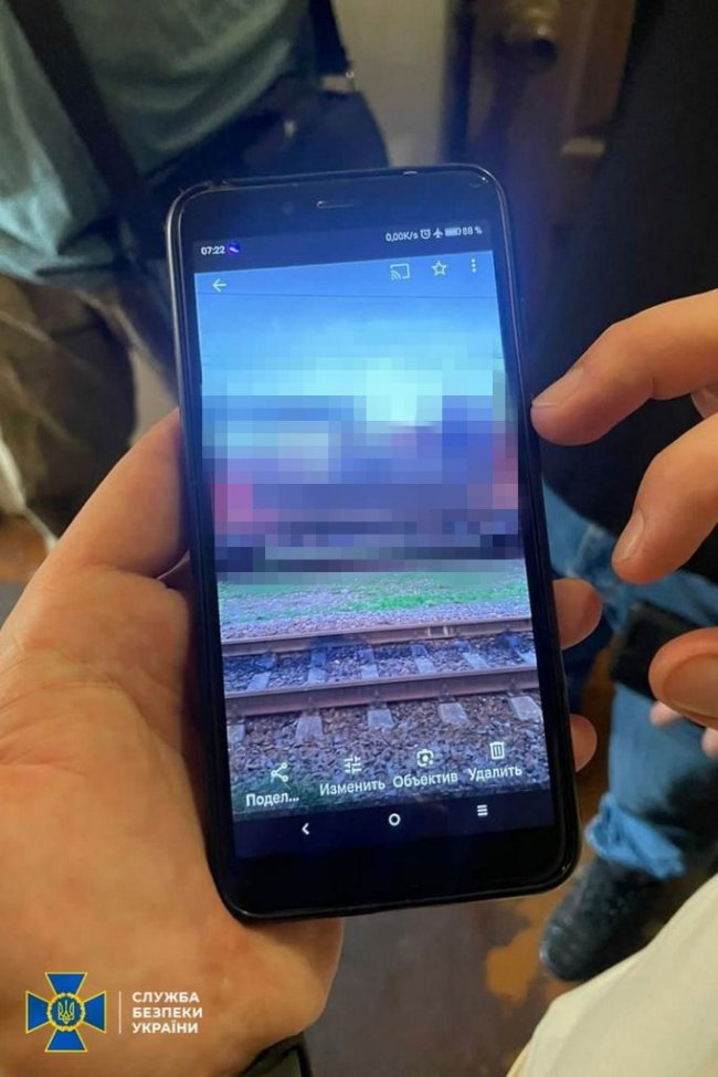 Залізничник у Харкові «зливав» окупантам маршрути ешелонів із технікою ЗСУ, – СБУ