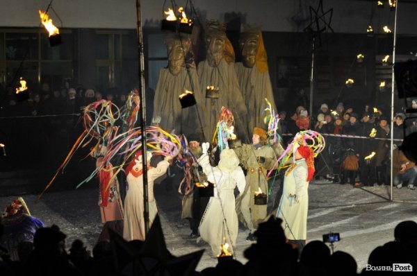 «Різдво у Луцьку»: вражаюче театральне дійство від гостей зі Львова