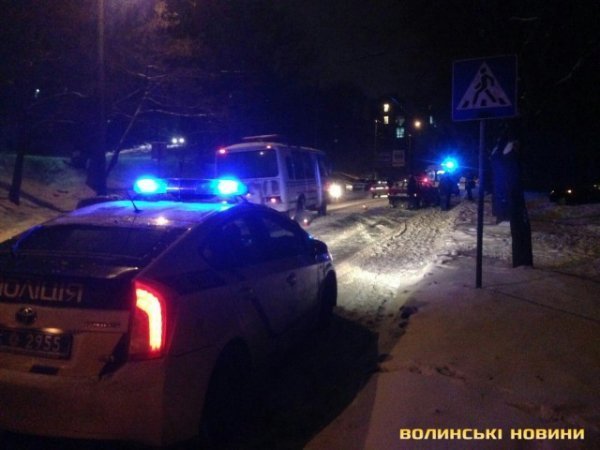 Аварія у Луцьку: постраждали 3 особи