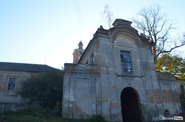 Відновити замок та збудувати ратушу: як планують «відроджувати» Олику. ФОТО