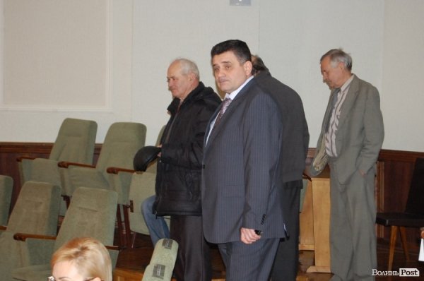 У сесійній залі був і начальник УМВС Волині Олександр Терещук