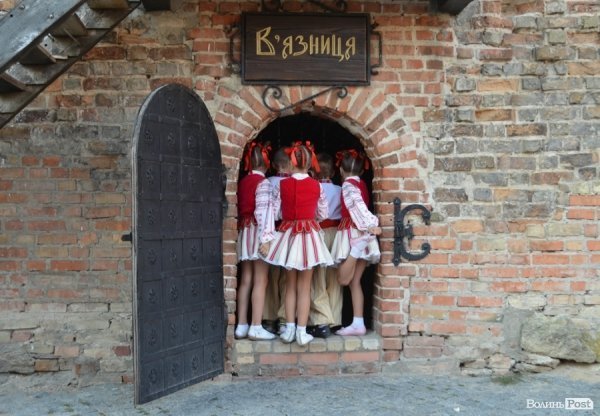 «Поліське літо з фольклором» розпочали у Луцькому замку. ФОТО