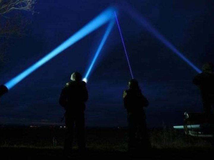 Росія вночі атакувала Україну балістичною ракетою та дронами