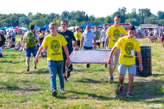 «Шикидим», лірика і вибуховий «O.Torvald»: перший день «Бандерштату». ФОТО