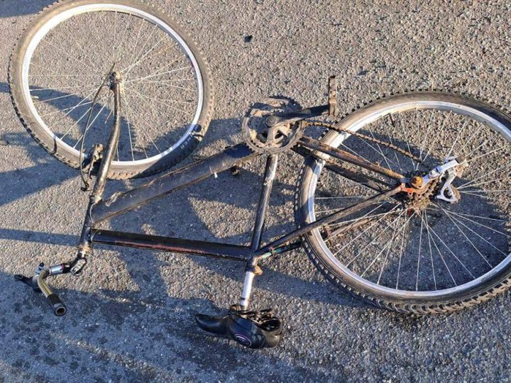 На Волині авто на смерть збило 50-річну велосипедистку