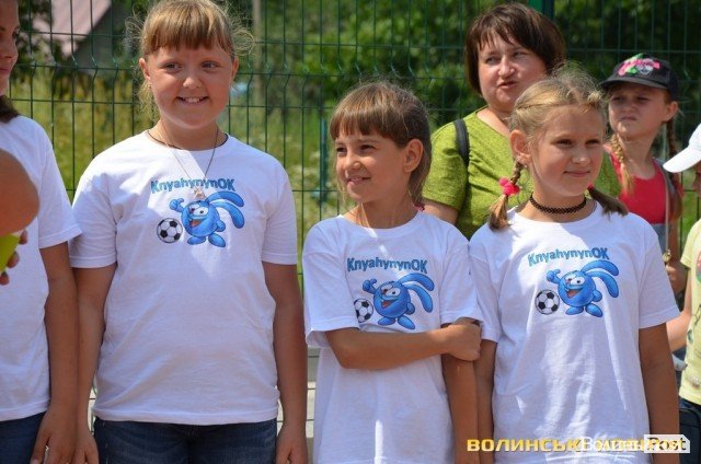 У селі  під Луцьком відкрили надсучасний стадіон. ФОТО